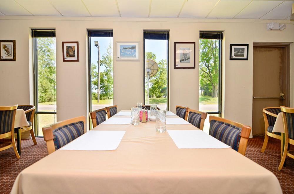 Best Western Crossroads Inn DeFuniak Springs Esterno foto